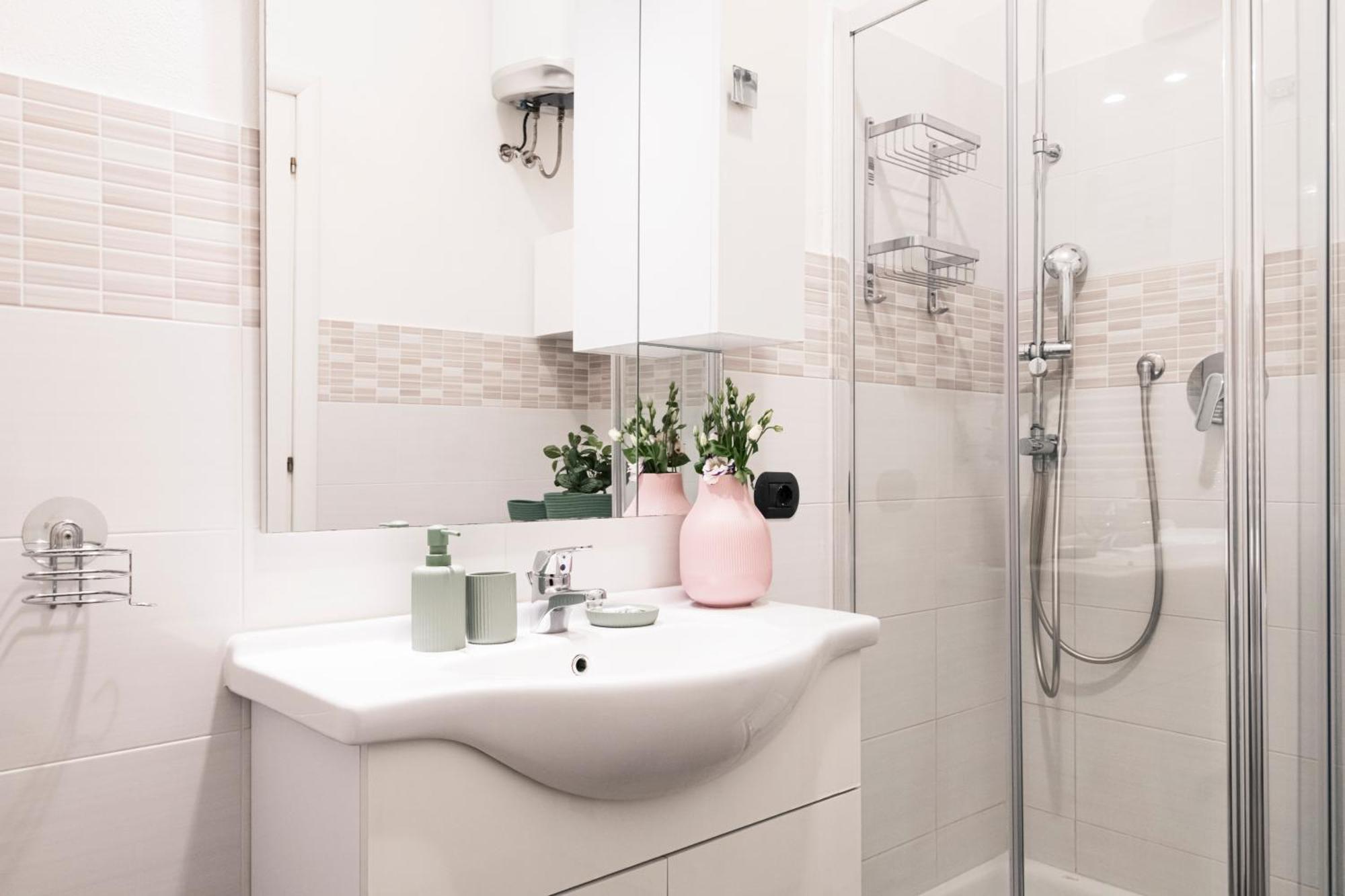 Cozy Apartament In Piazza 5 Giornate By Easylife Milano Ngoại thất bức ảnh
