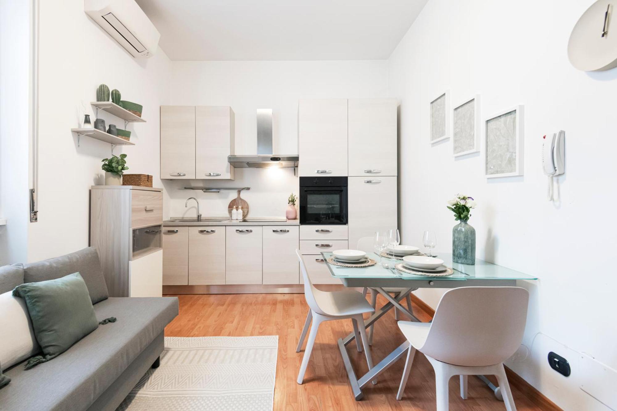 Cozy Apartament In Piazza 5 Giornate By Easylife Milano Ngoại thất bức ảnh